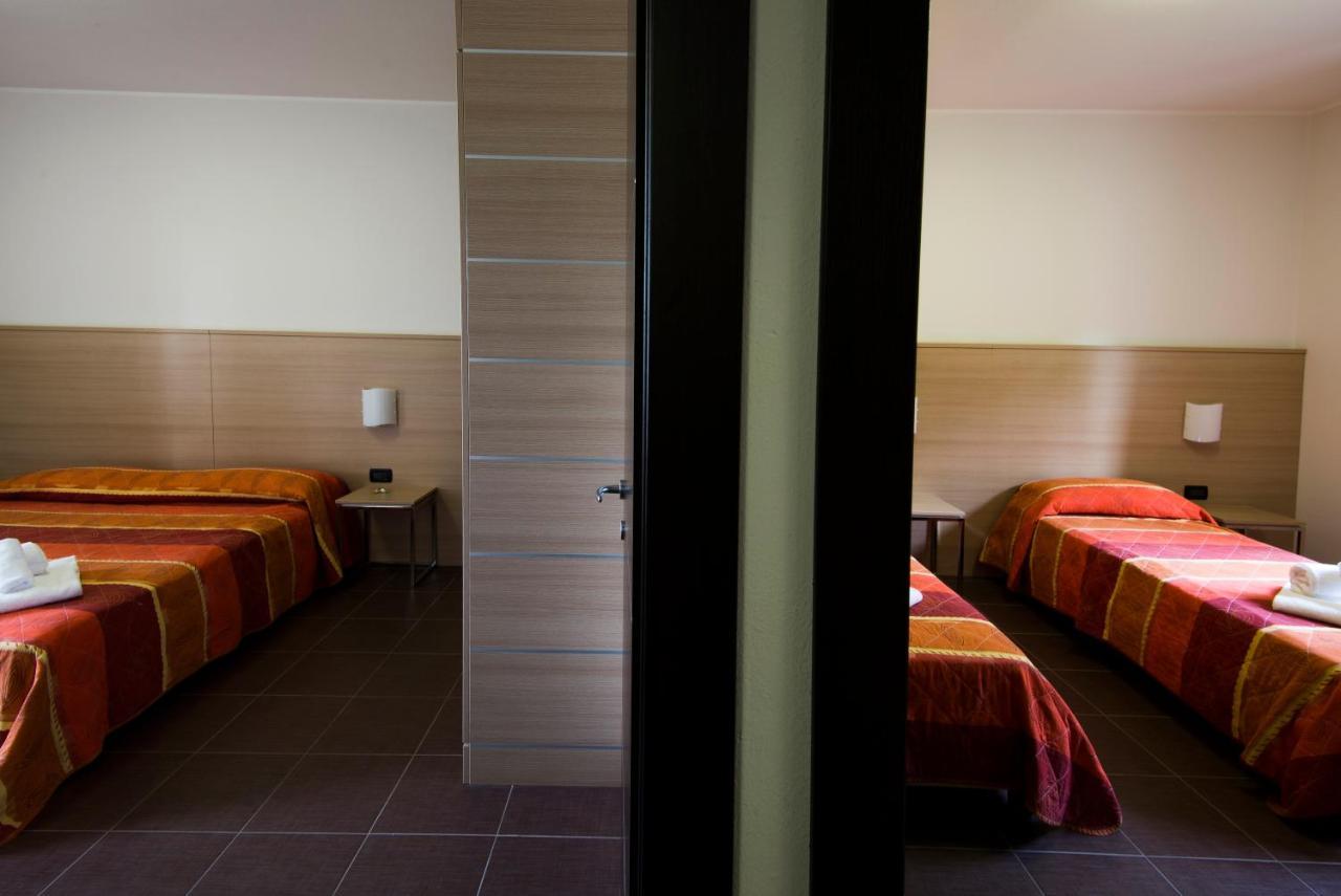 גארדה Residence Corte Camaldoli מראה חיצוני תמונה