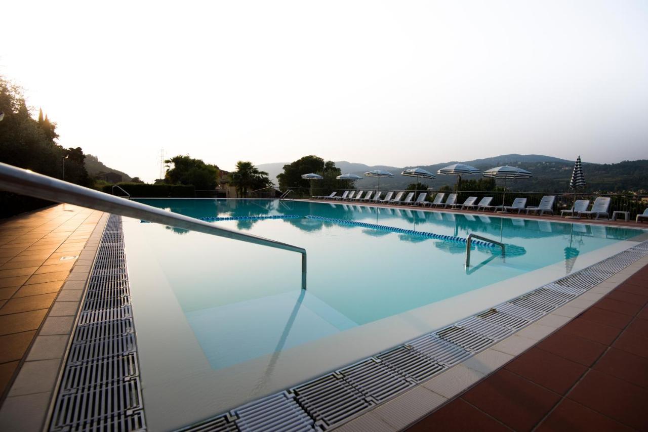 גארדה Residence Corte Camaldoli מראה חיצוני תמונה
