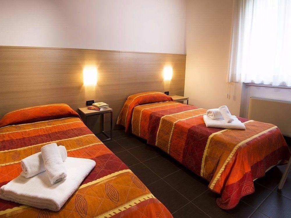 גארדה Residence Corte Camaldoli מראה חיצוני תמונה
