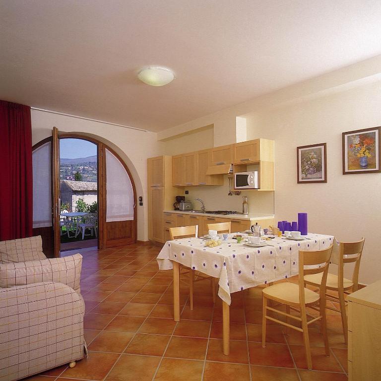 גארדה Residence Corte Camaldoli חדר תמונה
